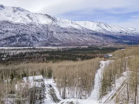 L1 Misty Mountain Circle, Eagle River, AK 99577 photo 10