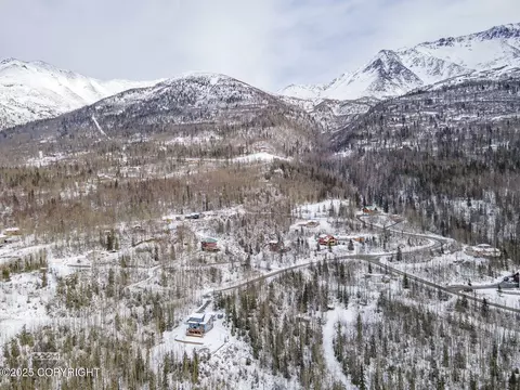 L1 Misty Mountain Circle, Eagle River, AK 99577 photo 17