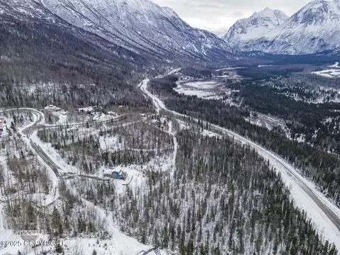 L1 Misty Mountain Circle, Eagle River, AK 99577 photo 24