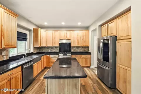 25656 Bendilent Cir, Eagle River, AK 99577 photo 13