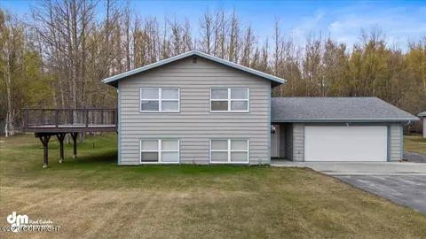 1030 S Serrano Dr, Wasilla, AK 99654