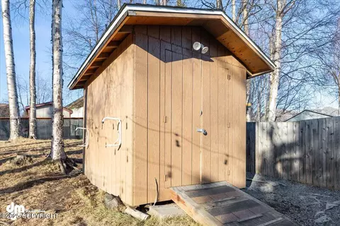 Exterior - 18317 N Parkview Terrace Loop, Eagle River, AK 99577 photo 9 of 11