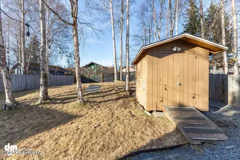 Exterior - 18317 N Parkview Terrace Loop, Eagle River, AK 99577 photo 10 of 11