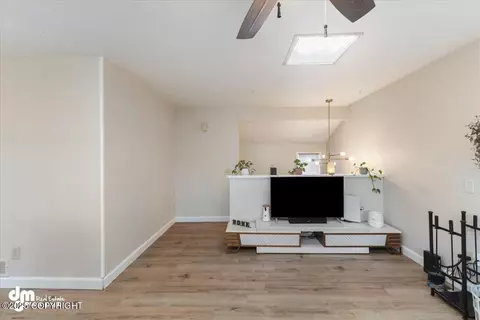 Living - 18317 N Parkview Terrace Loop, Eagle River, AK 99577 photo 2 of 2
