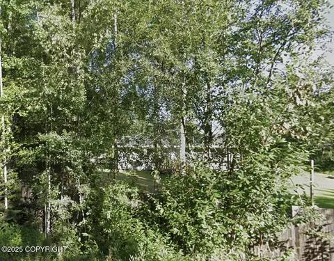 14909 W Apryl Ln, Big Lake, AK 99623