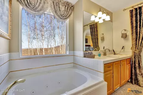 Bath - 17023 Yellowstone Dr, Eagle River, AK 99577 photo 2 of 5