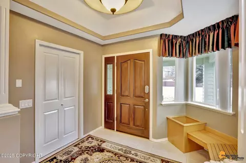 Entry Way - 17023 Yellowstone Dr, Eagle River, AK 99577 photo 2 of 6