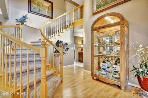 Entry Way - 17023 Yellowstone Dr, Eagle River, AK 99577 photo 4 of 6