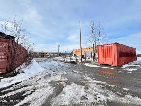 L10, Anchorage, AK 99518 photo 7