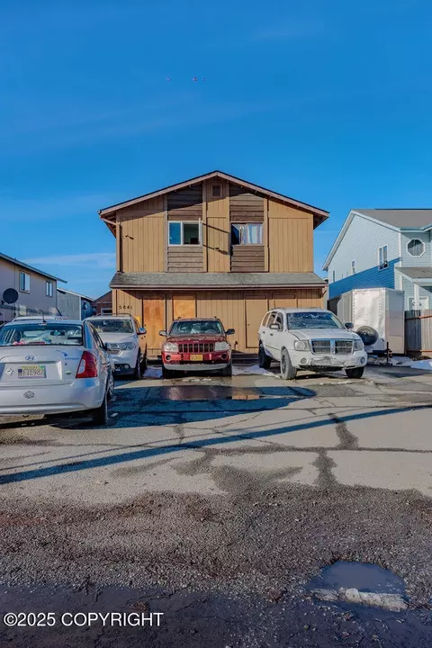 5841 E 6th Ave, Anchorage, AK 99504