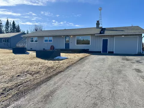 297 Lorraine Ct, Soldotna, AK 99669