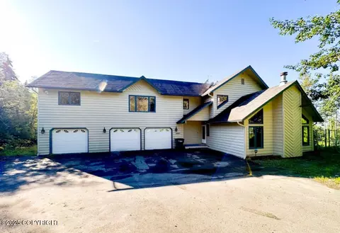 19440 Timberline Dr, Eagle River, AK 99577