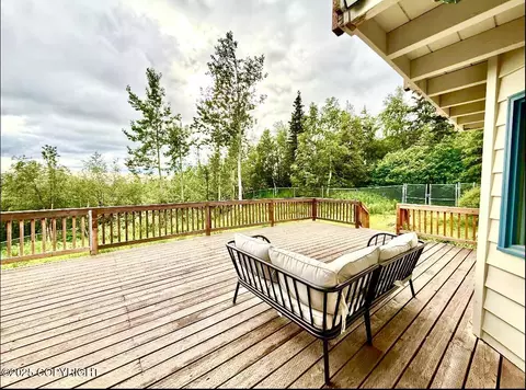 Exterior - 19440 Timberline Dr, Eagle River, AK 99577 photo 7 of 9
