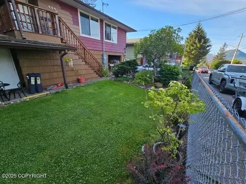 614 Tower Rd, Ketchikan, AK 99901