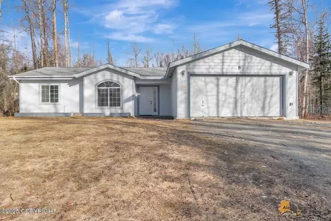 1975 E Red Fox Dr, Wasilla, AK 99654