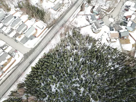 3026 E 68th Ave, Anchorage, AK 99507 photo 2