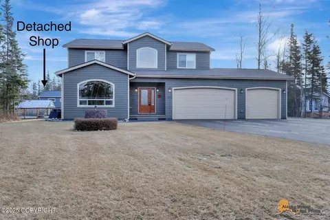 2543 S Evergreen Cir, Wasilla, AK 99654