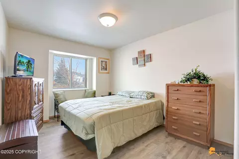 Bedroom - 9231 Aphrodite Dr, Anchorage, AK 99515 photo 2 of 2
