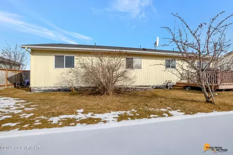 Exterior - 9231 Aphrodite Dr, Anchorage, AK 99515 photo 3 of 5