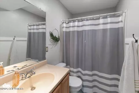 Bath - 18823 Sarichef Loop, Eagle River, AK 99577 photo 4 of 4