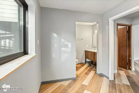 Entry Way - 10535 Crest View Ln, Eagle River, AK 99577 photo 5 of 5