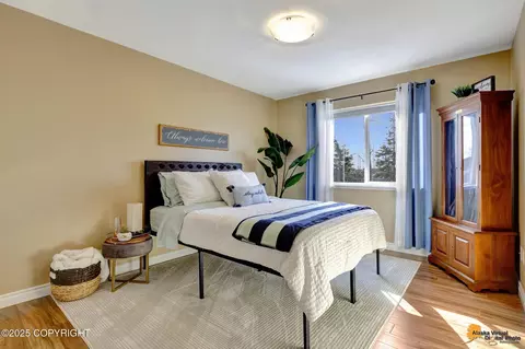 Bedroom - 13048 Ezi View Cir, Eagle River, AK 99577 photo 4 of 5