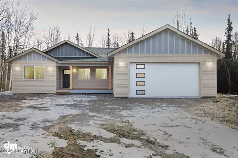 7290 W Indigo Dr, Wasilla, AK 99623