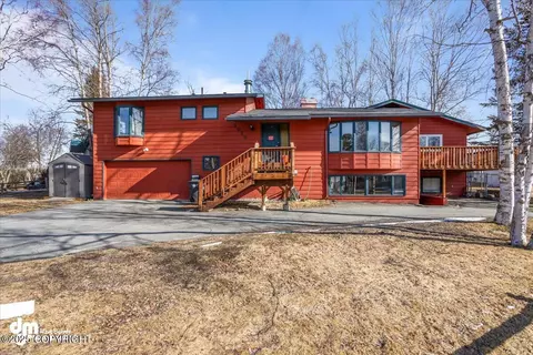 3015 Yale Dr, Anchorage, AK 99508