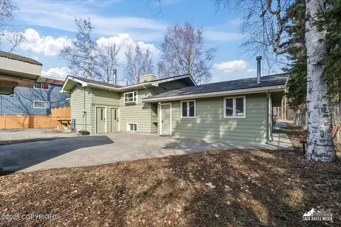 Exterior - 16820 Easy St, Eagle River, AK 99577 photo 3 of 14