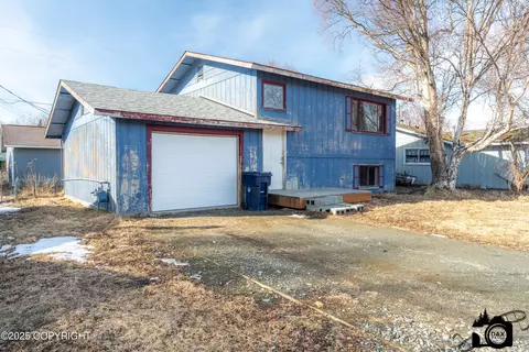 344 N Chugach St, Palmer, AK 99645