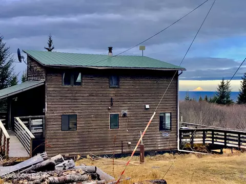 68107 Centurion Dr, Homer, AK 99603