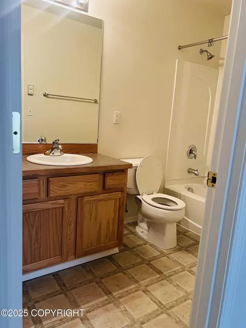 Bath - 5699 Sapphire Loop # 28B, Anchorage, AK 99504 photo 1 of 3