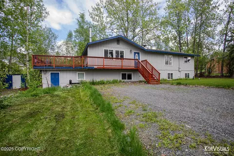 11213 Upper Sunny Cir, Eagle River, AK 99577 photo 2