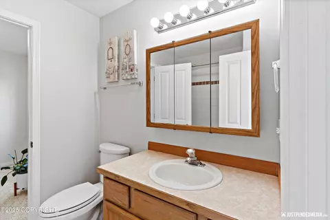 200 E 45th Ave, Anchorage, AK 99503 photo 20