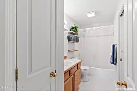 200 E 45th Ave, Anchorage, AK 99503 photo 14
