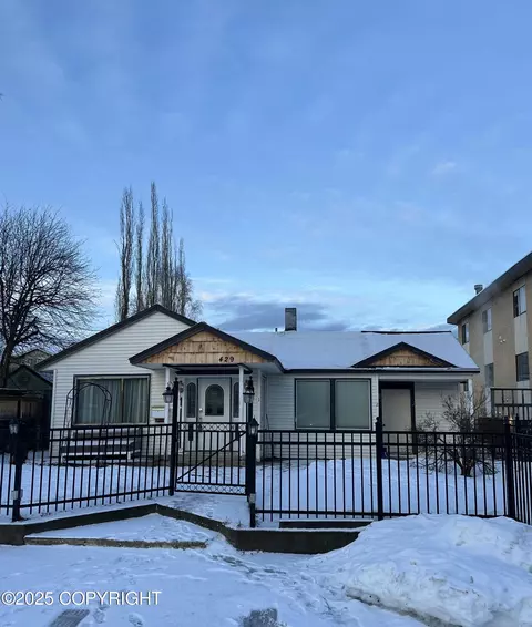 429 E 14th Ave, Anchorage, AK 99501 photo 2