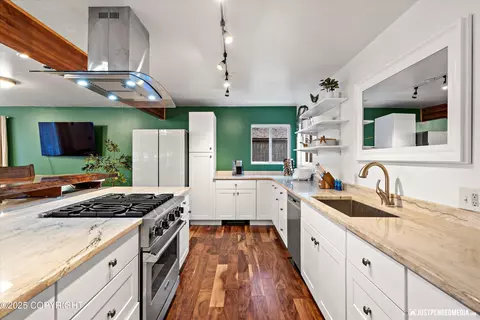 429 E 14th Ave, Anchorage, AK 99501 photo 19