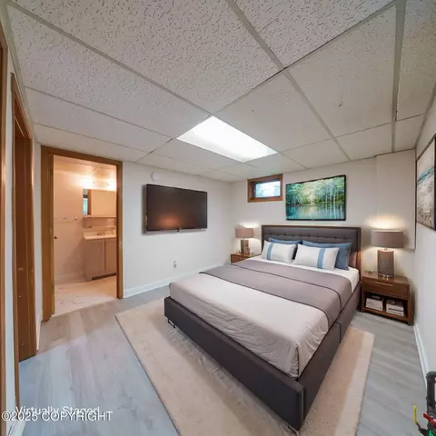 7621 E 4th Ave, Anchorage, AK 99504 photo 13