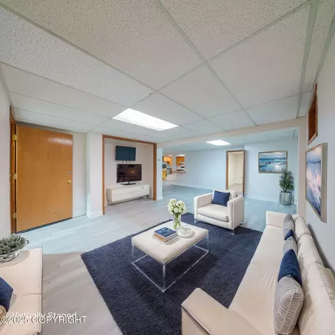 7621 E 4th Ave, Anchorage, AK 99504 photo 15