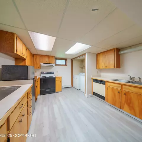 7621 E 4th Ave, Anchorage, AK 99504 photo 37