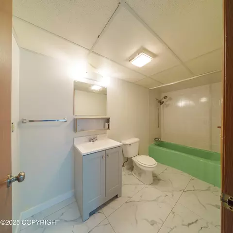 7621 E 4th Ave, Anchorage, AK 99504 photo 39