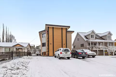 433 E 14th Ave, Anchorage, AK 99501