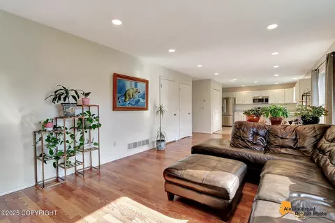 2104 Casey Cusack Loop, Anchorage, AK 99515 photo 7