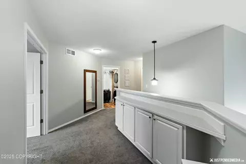 Entry Way - 13720 Vasili Dr, Eagle River, AK 99577 photo 4 of 6