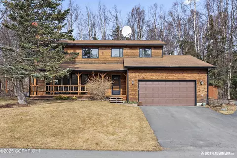 19805 S Montague Loop, Eagle River, AK 99577