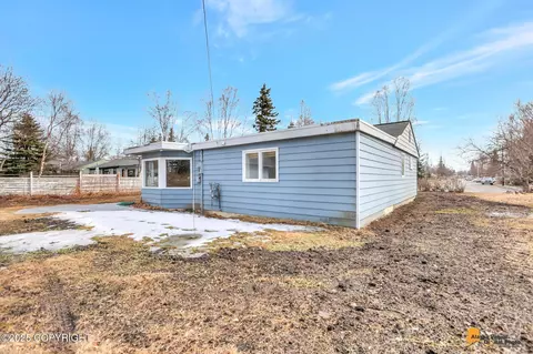 2411 E 17th Ave, Anchorage, AK 99508 photo 36