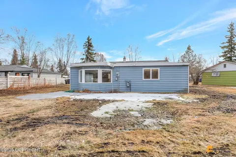 2411 E 17th Ave, Anchorage, AK 99508 photo 42