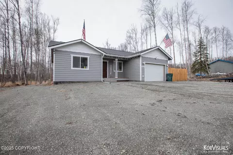 9536 S Overlook Dr, Wasilla, AK 99654