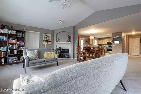 Living - 2129 Casey Cusack Loop, Anchorage, AK 99515 photo 2 of 3