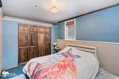 Bedroom - 31805 Eagle River Rd, Eagle River, AK 99577 photo 3 of 4